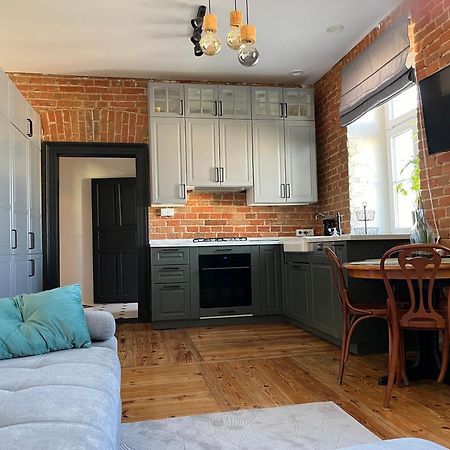 Apartamenty Luczkowskiego Z Widokiem Na Studnie 3 Chełm المظهر الخارجي الصورة