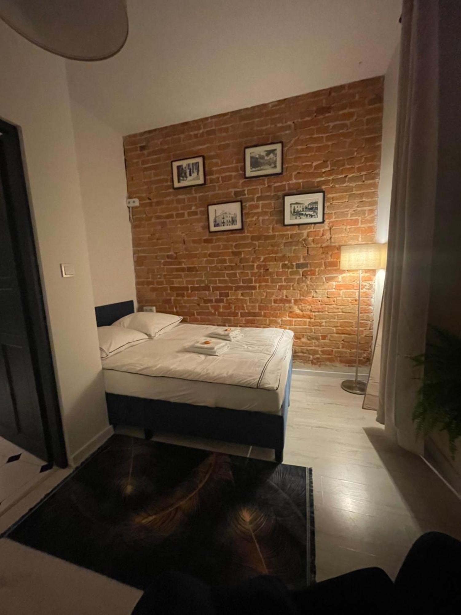 Apartamenty Luczkowskiego Z Widokiem Na Studnie 3 Chełm المظهر الخارجي الصورة